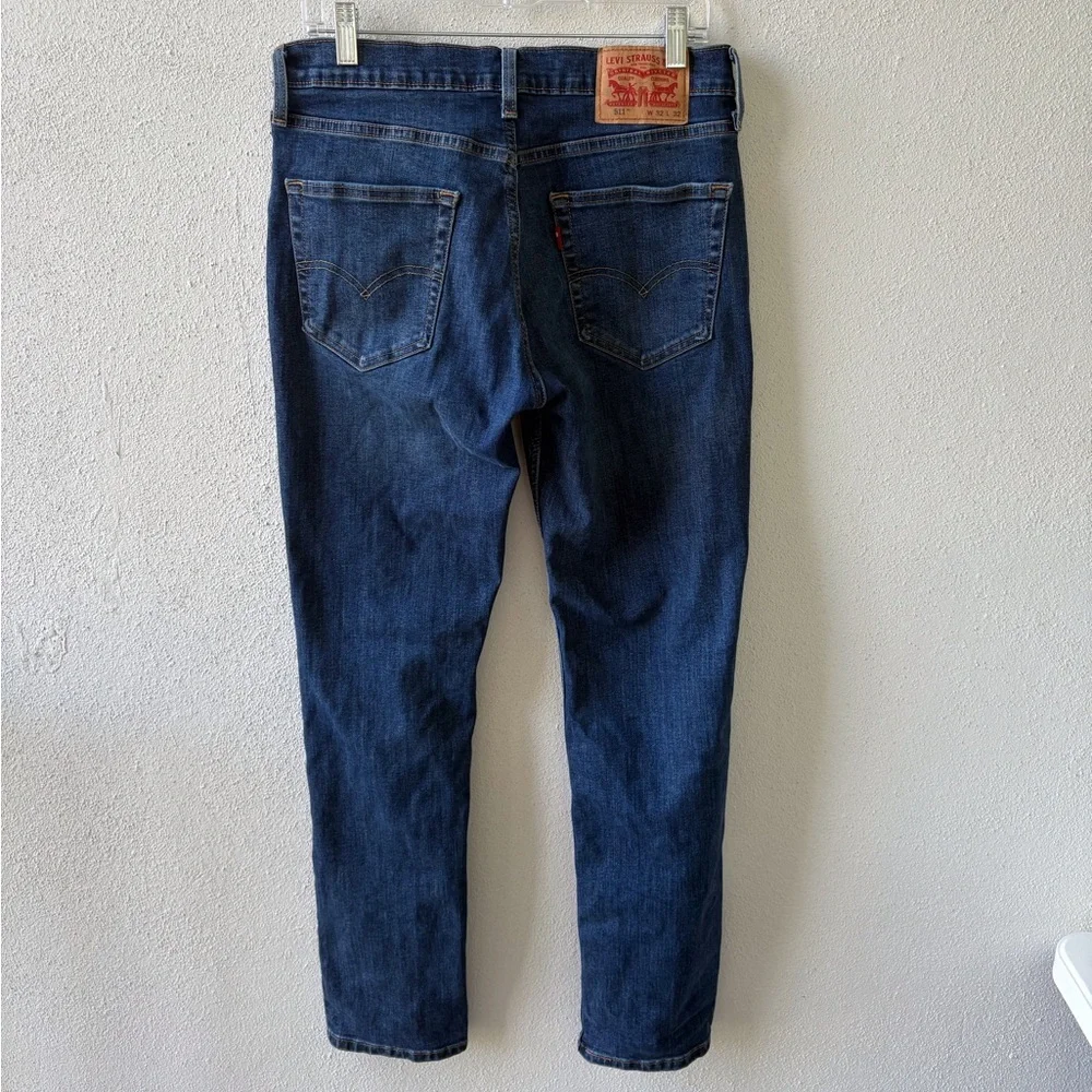 Levi Men’s 511 Size 32 Dark‎ Wash 5 Pocket Casual School Teacher Zip Fly